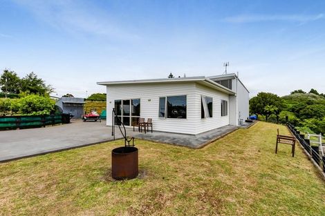 Photo of property in 242 Henwood Road, Paraite, New Plymouth, 4372