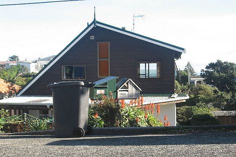 Photo of property in 163 Wellington Road, Paekakariki, 5034