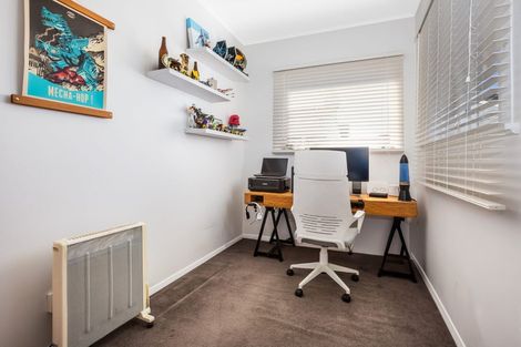 Photo of property in 12 Plunket Avenue, Petone, Lower Hutt, 5012