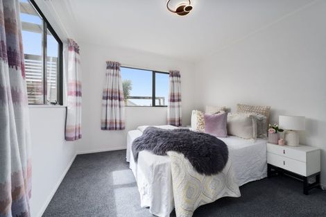 Photo of property in 257 Glengarry Road, Glen Eden, Auckland, 0602