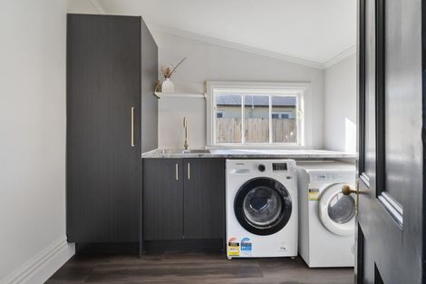 Photo of property in 3 Carthew Street, Feilding, 4702