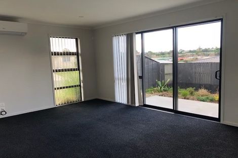 Photo of property in 36 Fairfax Crescent, Pyes Pa, Tauranga, 3112