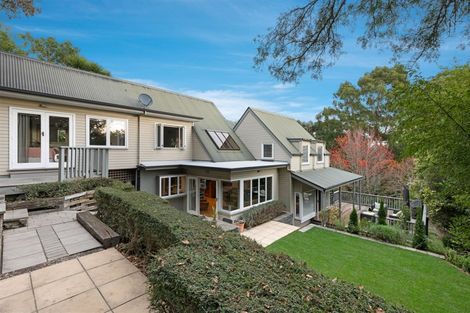 Photo of property in 13 Shalamar Drive, Cashmere, Christchurch, 8022