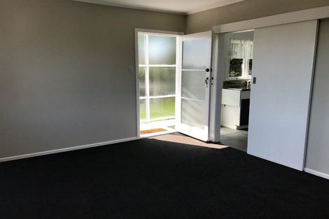 Photo of property in 1/32 Simkin Avenue, St Johns, Auckland, 1072
