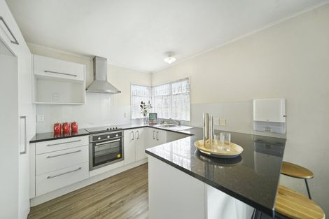 Photo of property in 3a Zircon Place, Wiri, Auckland, 2104