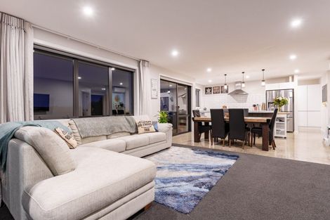 Photo of property in 32 Kayforce Road, Ocean View, Dunedin, 9035