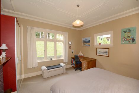 Photo of property in 40 Tomahawk Road, Andersons Bay, Dunedin, 9013
