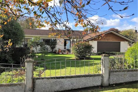 Photo of property in 5 Plassey Street, Havelock North, 4130