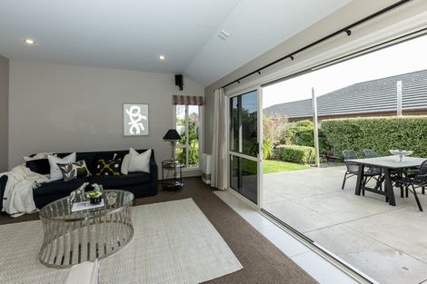 Photo of property in 35 Brooklands Drive, Havelock North, 4130