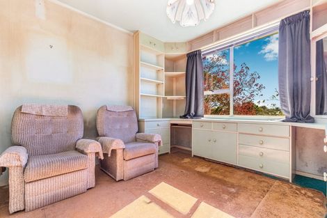 Photo of property in 8 Glucina Place, Glen Eden, Auckland, 0602