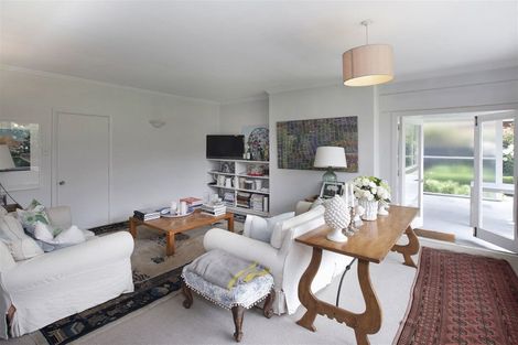 Photo of property in 17 Desmond Street, Merivale, Christchurch, 8014