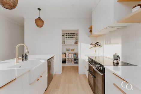 Photo of property in 45 Te Auhi Way, Welcome Bay, Tauranga, 3112