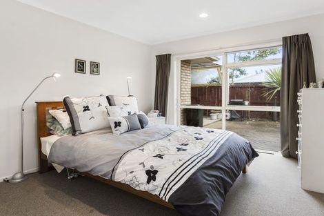 Photo of property in 37 Tomika Crescent, Papamoa Beach, Papamoa, 3118