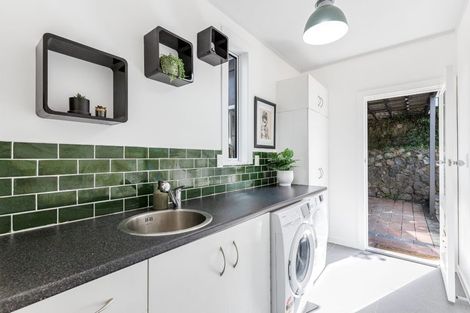 Photo of property in 19 City View Grove, Harbour View, Lower Hutt, 5010