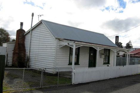 Photo of property in 6 Masonic Street, Masterton, 5810