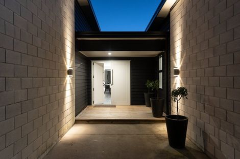 Photo of property in 34 Double Bay Road, Pyes Pa, Tauranga, 3112