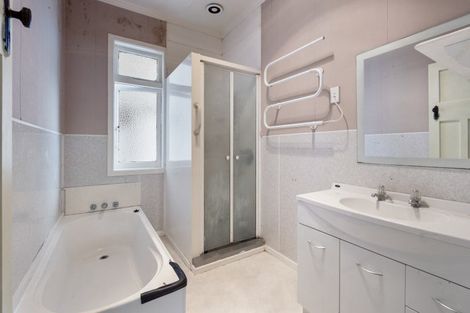 Photo of property in 32 High Street, Bulls, 4818