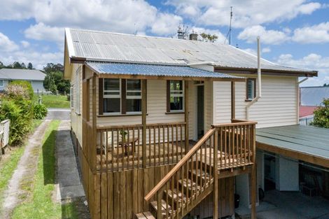Photo of property in 13 Church Street, Kawakawa, 0210