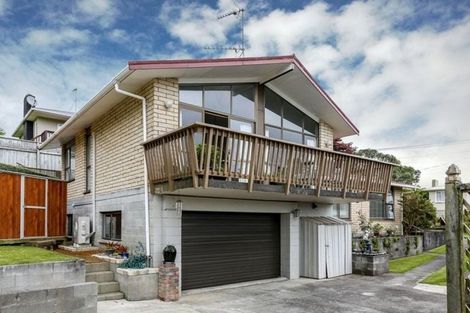 Photo of property in 5 Penrith Street, Westown, New Plymouth, 4310