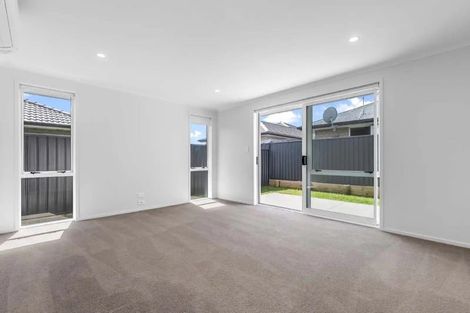Photo of property in 4 Pioneer Crescent, Omokoroa, 3114
