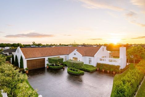 Photo of property in 83 Saint Kilda Road, Cambridge, 3434