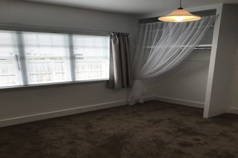 Photo of property in 216 Riccarton Road, Riccarton, Christchurch, 8041