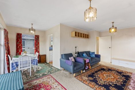 Photo of property in 22 Buckley Grove, Paraparaumu, 5032