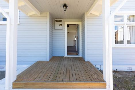 Photo of property in 4 Alexandra Street, Dannevirke, 4930