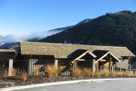 Photo of property in 5 Killarney Way, Queenstown, 9300
