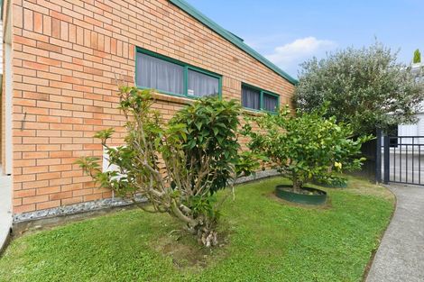 Photo of property in 32 Vale Street, Otumoetai, Tauranga, 3110