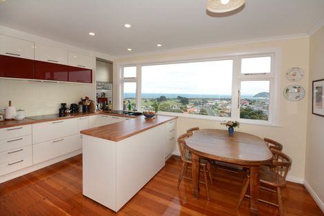 Photo of property in 40 Tomahawk Road, Andersons Bay, Dunedin, 9013