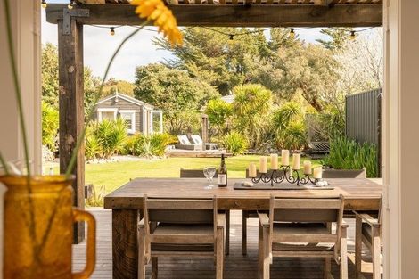 Photo of property in 6 Rauparaha Street, Waikanae Beach, Waikanae, 5036