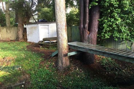 Photo of property in 53 Lawrence Crescent, Hillpark, Auckland, 2102