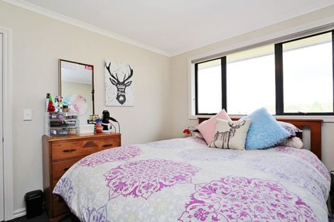 Photo of property in 9d Union Street, Winton, 9720