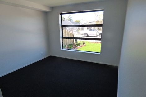 Photo of property in 10 Tara Crescent, Woodend, 7610