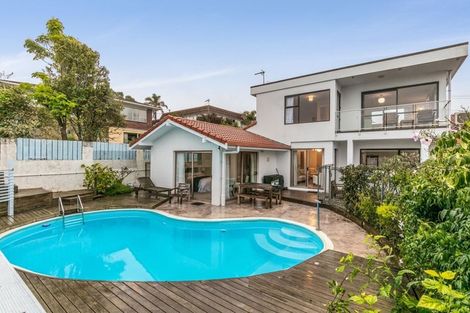 Photo of property in 13 Deep Creek Road, Torbay, Auckland, 0630