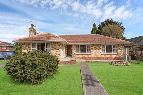 Photo of property in 1/10 Grove Road, Papakura, 2110