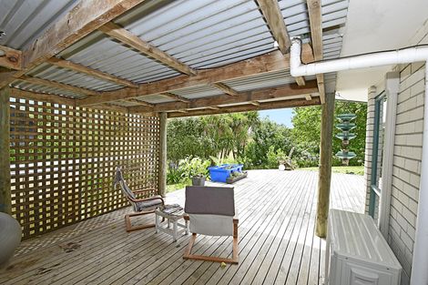 Photo of property in 87 Settlement Road, Kaiwaka, 0573
