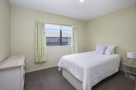 Photo of property in 33 Ottawa Road, Wainoni, Christchurch, 8061