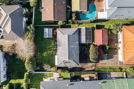 Photo of property in 2/9 Esmonde Road, Takapuna, Auckland, 0622