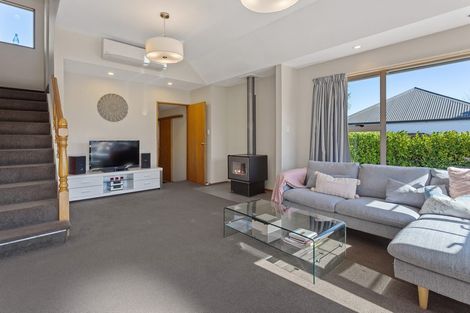 Photo of property in 33 Sabys Road, Halswell, Christchurch, 8025