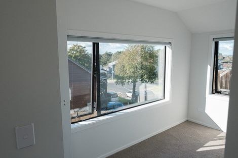 Photo of property in 38 White Heron Drive, Massey, Auckland, 0614