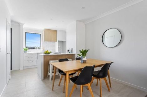 Photo of property in 30 Rauriki Lane, Rosehill, Papakura, 2113