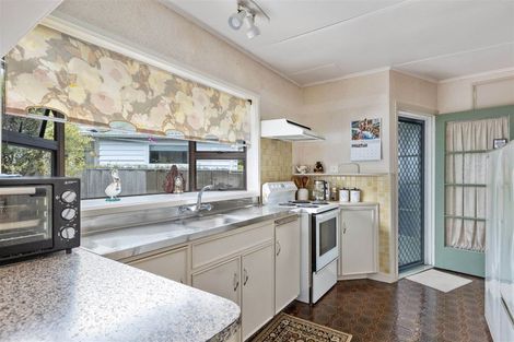 Photo of property in 89 Kent Street, Carterton, 5713