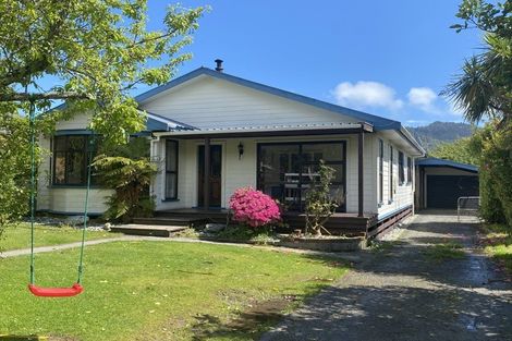 Photo of property in 9 Sutherland Street, Dunollie, Runanga, 7803