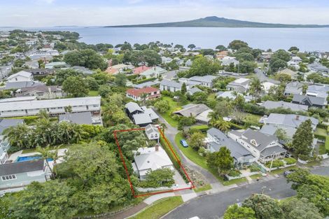 Photo of property in 14 Beaconsfield Street, Devonport, Auckland, 0624