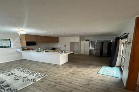 Photo of property in 65 Shoreham Street, Avondale, Auckland, 0600