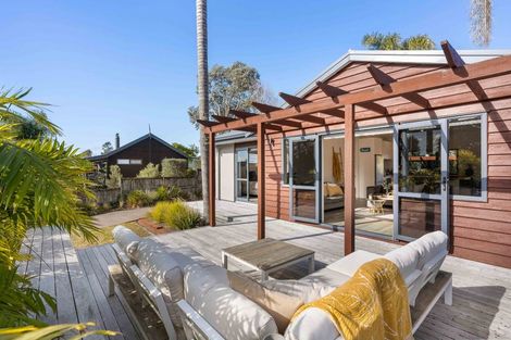 Photo of property in 13 Given Grove, Pauanui, Hikuai, 3579