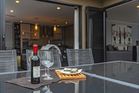 Photo of property in 17 Jensen Street, Hokowhitu, Palmerston North, 4410