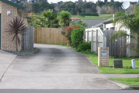 Photo of property in 162 Kilkenny Drive, East Tamaki Heights, Auckland, 2016